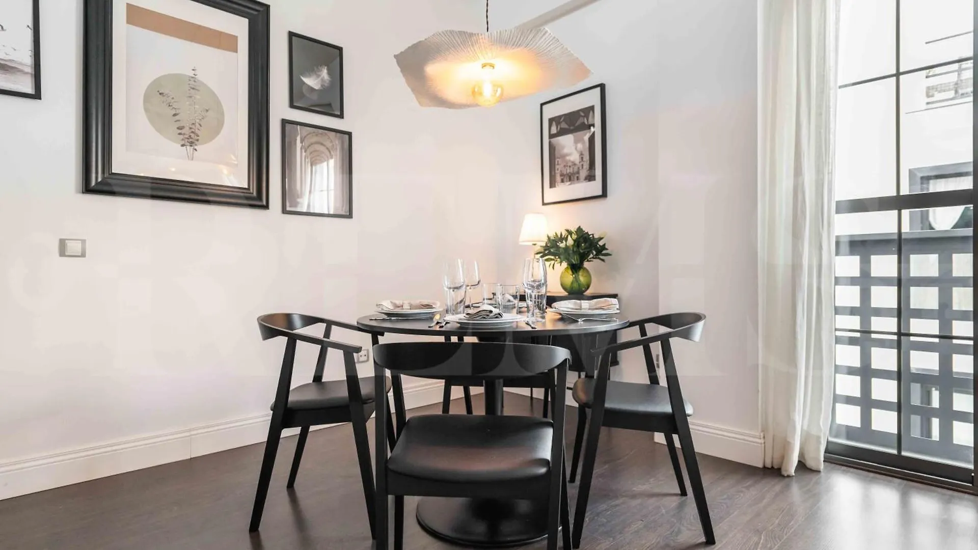 Bright Spacious Duplex With Terrace By Rems Malaga Spain